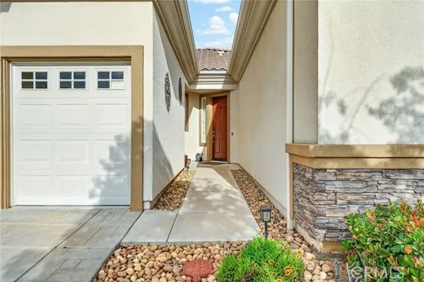 Property Slideshow image 3 of 34 | 1710 reyes ln, Beaumont, CA, 92223