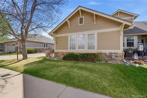 Property Slideshow image 3 of 34 | 7833 s buchanan way, Aurora, CO, 80016
