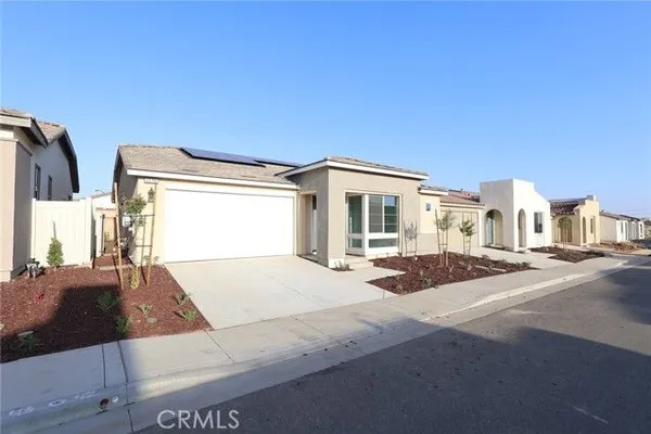 Property Slideshow image 3 of 24 | 1576 winding sun dr, Beaumont, CA, 92223