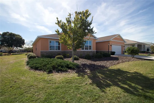 Property Slideshow image 2 of 63 | 8932 sw 101st cir, Ocala, FL, 34481