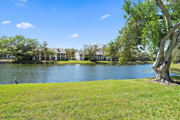 Property Slideshow image 3 of 41 | 5654 gardens dr, Sarasota, FL, 34243