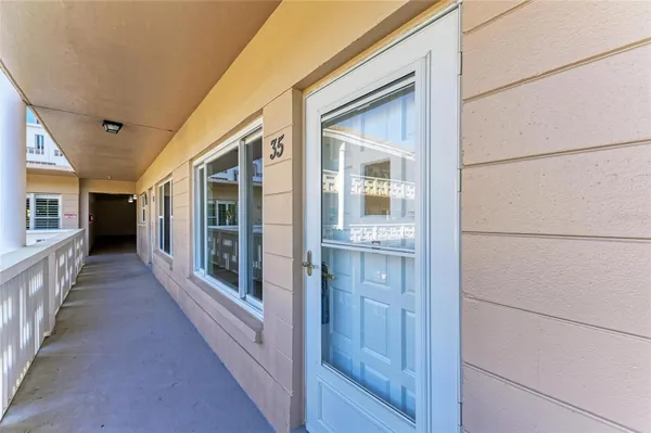 Property Slideshow image 3 of 35 | 2435 sumatran way 35, Clearwater, FL, 33763