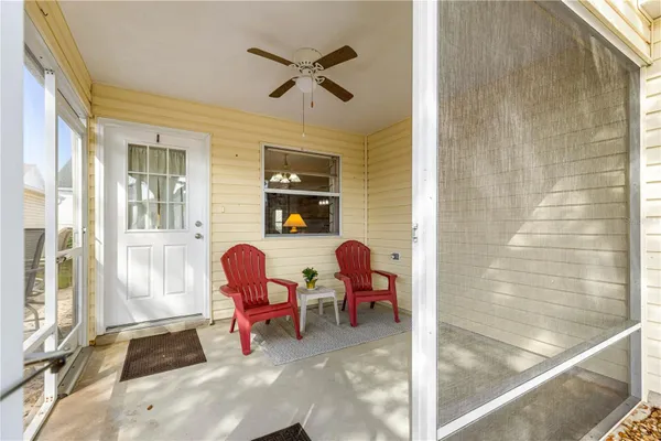 Property Slideshow image 2 of 45 | 16938 se 94th sunnybrook cir, The Villages, FL, 32162