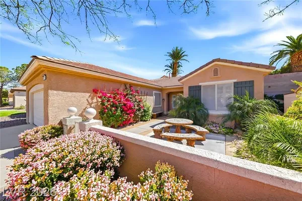 Property Slideshow image 3 of 52 | 1656 wellington springs ave, Henderson, NV, 89052