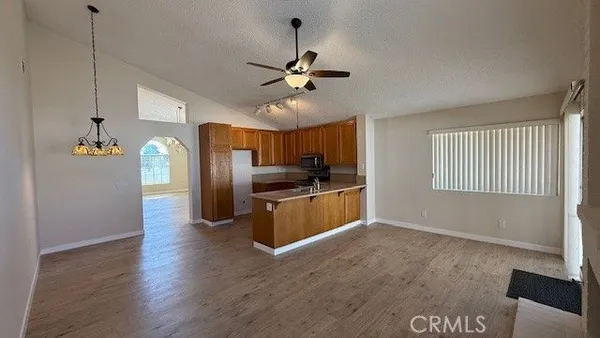 Property Slideshow image 3 of 14 | 802 s bay hl, Banning, CA, 92220