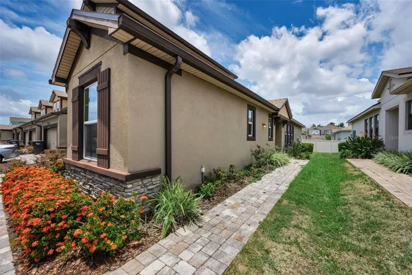 Property Slideshow image 3 of 26 | 11823 brookside dr, Bradenton, FL, 34211