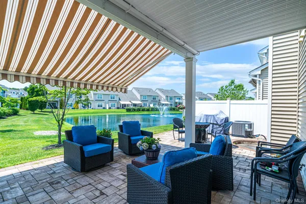 Property Slideshow image 2 of 32 | 32 avery way, Brookhaven, NY, 11772