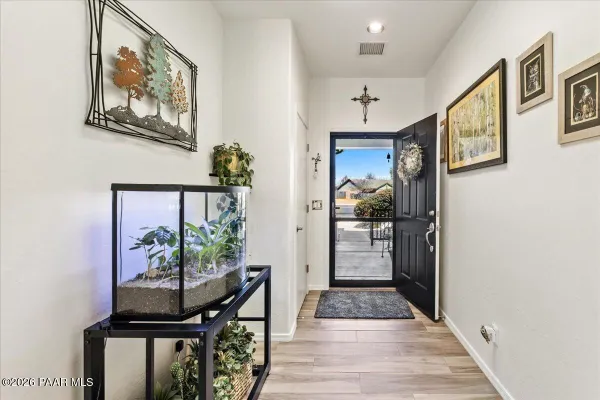Property Slideshow image 2 of 29 | 7641 e shimmer ln, Prescott Valley, AZ, 86315