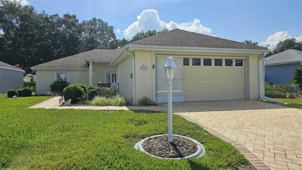 Property Slideshow image 3 of 32 | 17719 se 114th ct, Summerfield, FL, 34491