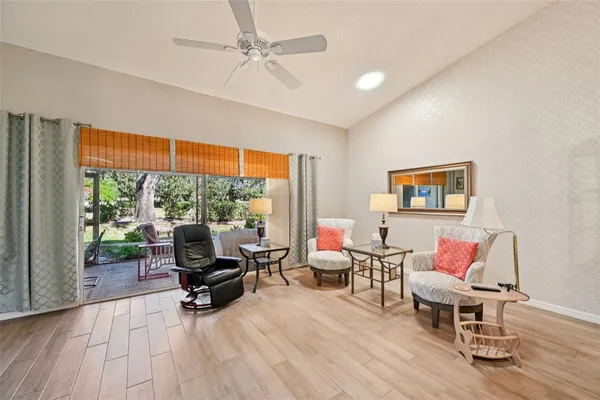 Property Slideshow image 2 of 60 | 2215 olive branch dr 6, Sun City Center, FL, 33573