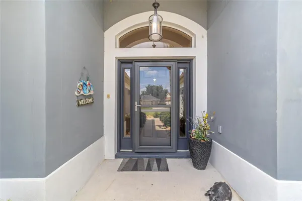 Property Slideshow image 3 of 59 | 867 castleberry cir, The Villages, FL, 32162