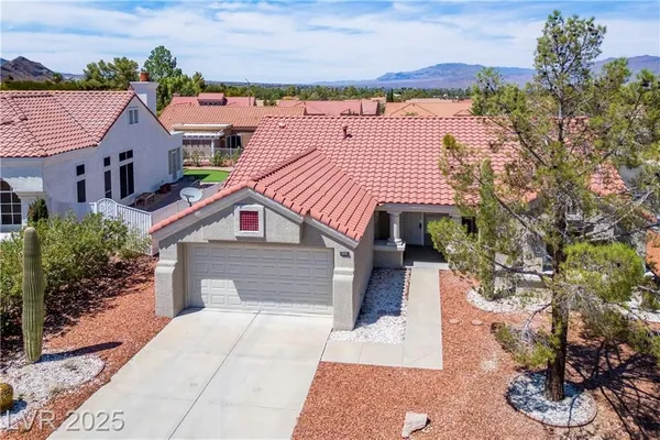 Property Slideshow image 2 of 59 | 8500 gull dr, Las Vegas, NV, 89134