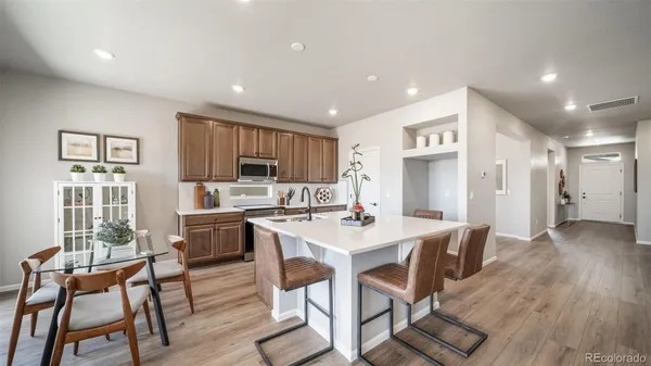 Property Slideshow image 3 of 33 | 5022 n tempe st, Aurora, CO, 80019