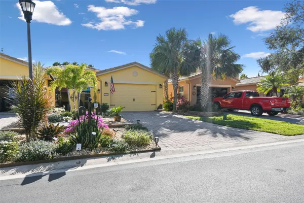 Property Slideshow image 2 of 54 | 2448 palm tree dr, Kissimmee, FL, 34759