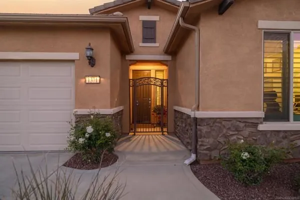 Property Slideshow image 3 of 44 | 1371 camino sueno, Hemet, CA, 92545