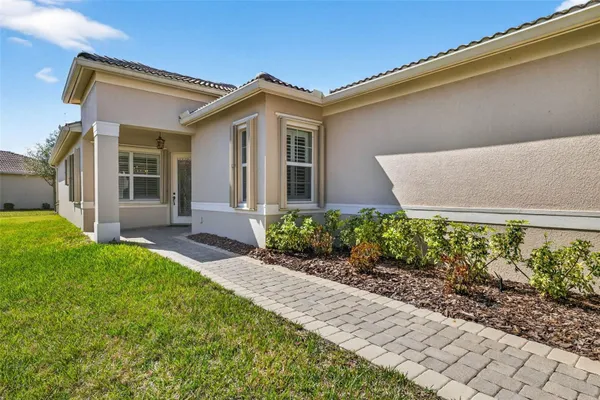 Property Slideshow image 2 of 65 | 4949 sandy glen way, Wimauma, FL, 33598