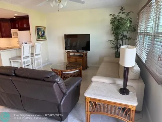 Property Slideshow image 2 of 19 | 4104 cambridge e unit e, Deerfield Beach, FL, 33442