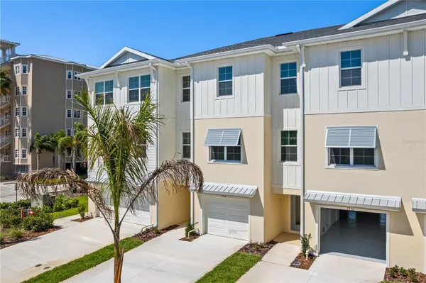 Property Slideshow image 3 of 53 | 7334 marathon dr, Seminole, FL, 33777