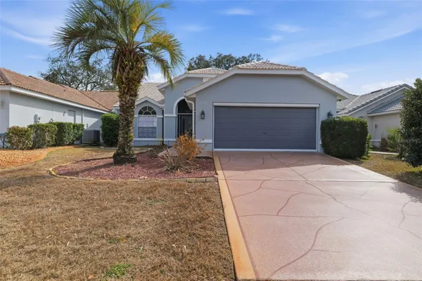 Property Slideshow image 2 of 43 | 9376 french quarters cir, Weeki Wachee, FL, 34613