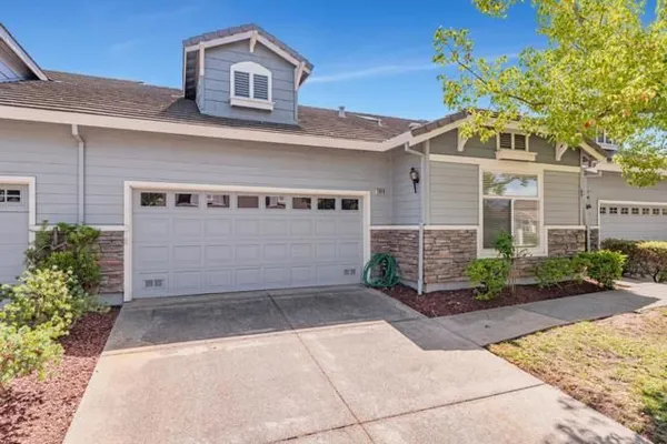 Property Slideshow image 2 of 46 | 2010 carignan way, San Jose, CA, 95135