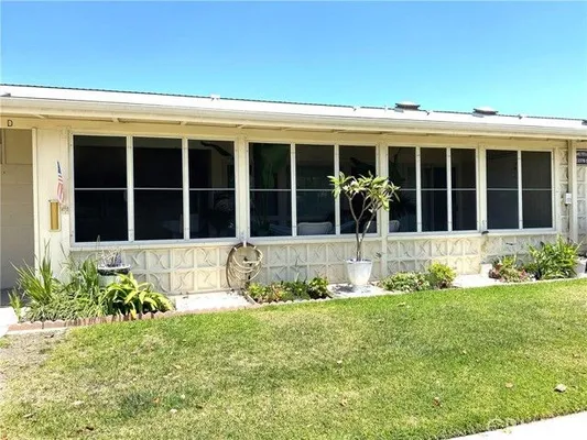 Property Slideshow image 3 of 17 | 13370 st andrews dr, Seal Beach, CA, 90740