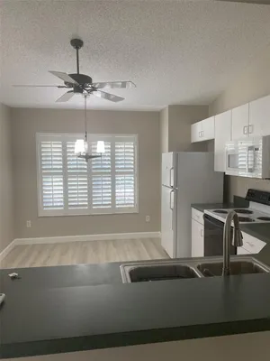 Property Slideshow image 3 of 6 | 25327 hibiscus st, Leesburg, FL, 34748