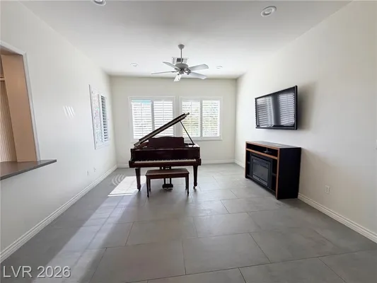 Property Slideshow image 3 of 43 | 3140 ravenshoe dr, Las Vegas, NV, 89134