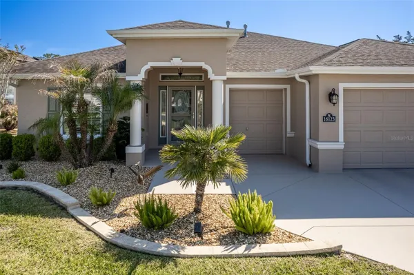 Property Slideshow image 3 of 65 | 16123 sw 14th avenue rd, Ocala, FL, 34473