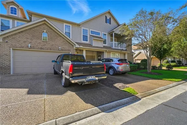 Property Slideshow image 3 of 34 | 2749 browning dr, Virginia Beach, VA, 23456