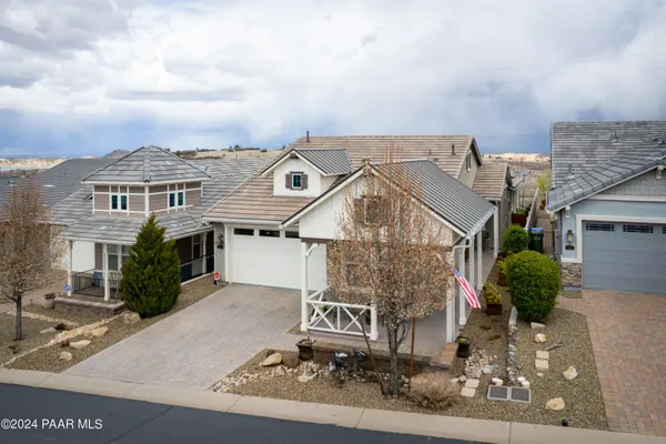 Property Slideshow image 2 of 27 | 1460 varsity dr, Prescott, AZ, 86301