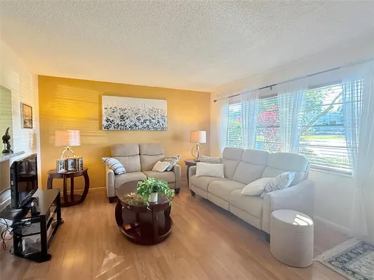 Property Slideshow image 3 of 44 | 1113 cambridge e # 1113, Deerfield Beach, FL, 33442