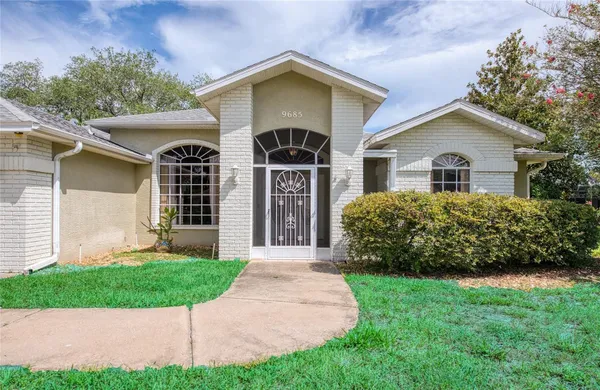 Property Slideshow image 2 of 43 | 9685 southern belle dr, Weeki Wachee, FL, 34613