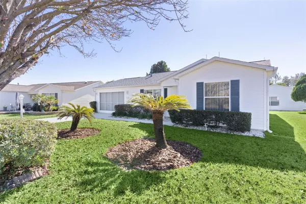 Property Slideshow image 3 of 42 | 1319 carvello dr, The Villages, FL, 32162