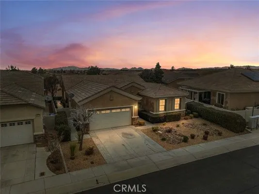 Property Slideshow image 3 of 34 | 19420 verbena st, Apple Valley, CA, 92308