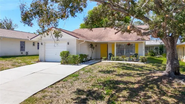 Property Slideshow image 3 of 51 | 10819 los santos dr, Port Richey, FL, 34668