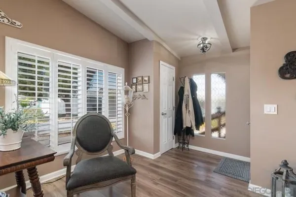 Property Slideshow image 2 of 50 | 28730 via el avion, Murrieta, CA, 92563