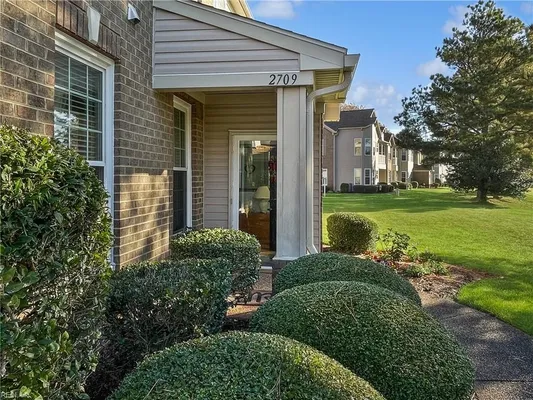 Property Slideshow image 3 of 25 | 2709 browning dr, Virginia Beach, VA, 23456