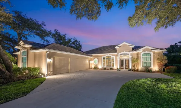 Property Slideshow image 3 of 78 | 11 n cayman isles blvd, Englewood, FL, 34223
