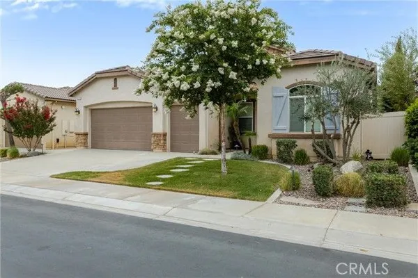 Property Slideshow image 2 of 48 | 276 mission trl, Beaumont, CA, 92223