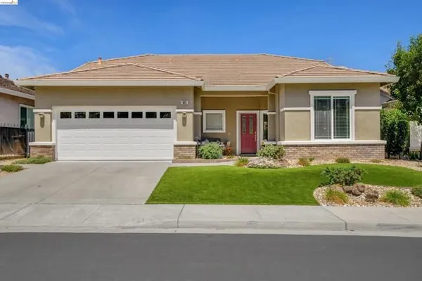 Property Slideshow image 3 of 39 | 601 pomona dr, Brentwood (Cc), CA, 94513