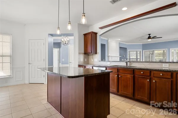 Property Slideshow image 3 of 48 | 52538 winchester st, Fort Mill, SC, 29707
