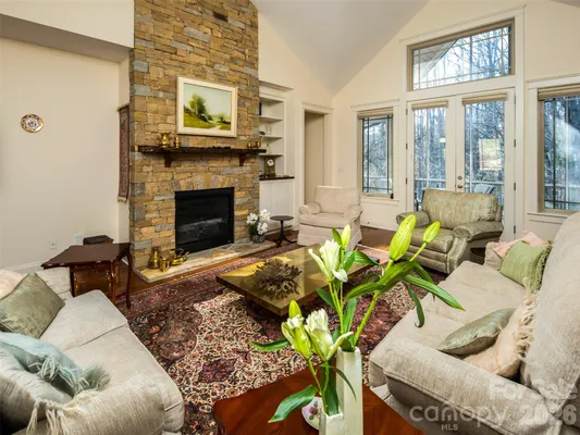 Property Slideshow image 3 of 42 | 123 orvis stone cir, Biltmore Lake, NC, 28715