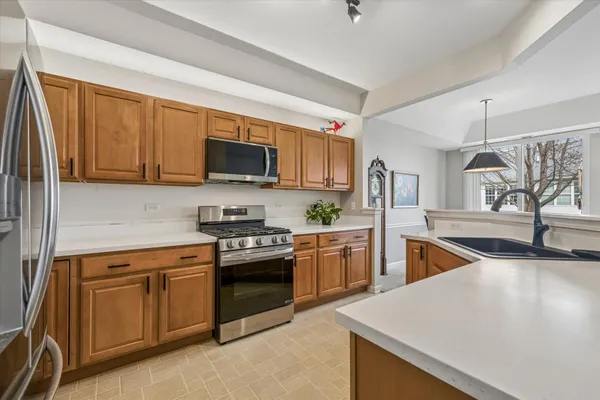 Property Slideshow image 3 of 20 | 13498 lehigh st, Huntley, IL, 60142