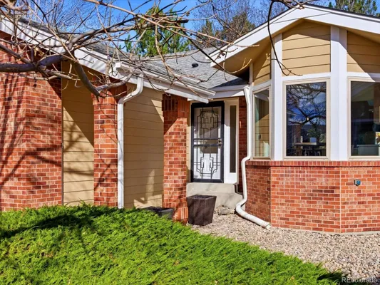 Property Slideshow image 3 of 28 | 12 stonehaven ct, Highlands Ranch, CO, 80130