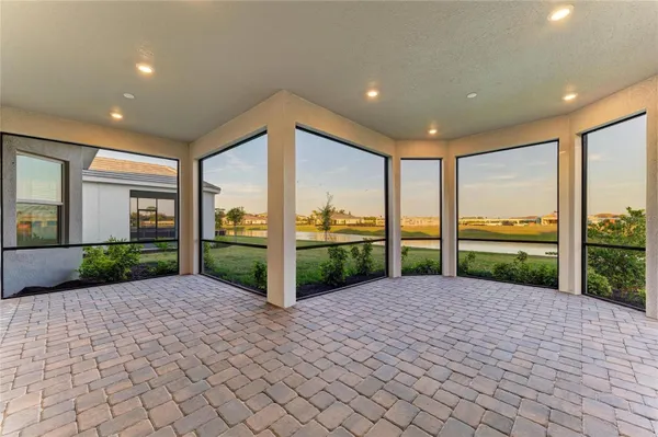 Property Slideshow image 3 of 72 | 3303 vicenza ct, Lakewood Ranch, FL, 34211