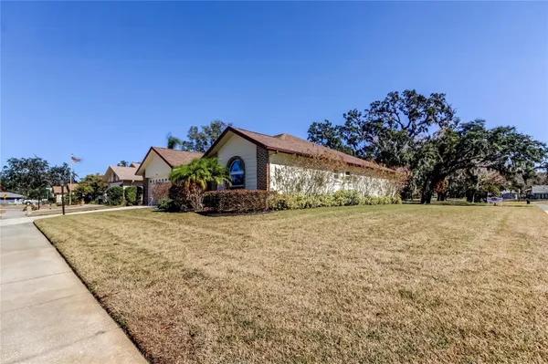 Property Slideshow image 2 of 45 | 4814 bellemede blvd, New Port Richey, FL, 34655