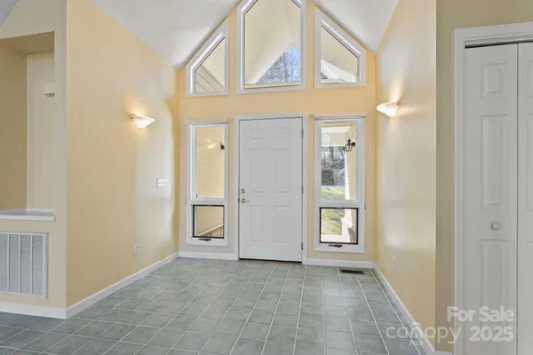 Property Slideshow image 3 of 42 | 514 cobblestone ln 45, Flat Rock, NC, 28731