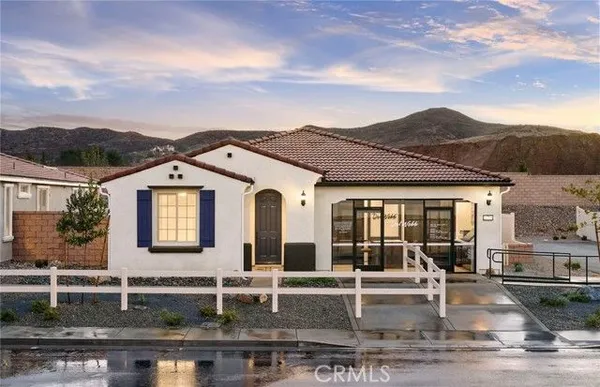 Property Slideshow image 2 of 16 | 25226 banded hills dr, Menifee, CA, 92585