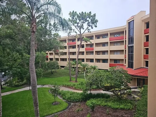 Property Slideshow image 2 of 33 | 3076 eastland blvd 210, Clearwater, FL, 33761