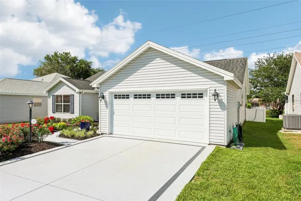 Property Slideshow image 3 of 62 | 1148 chaparral dr, The Villages, FL, 32159